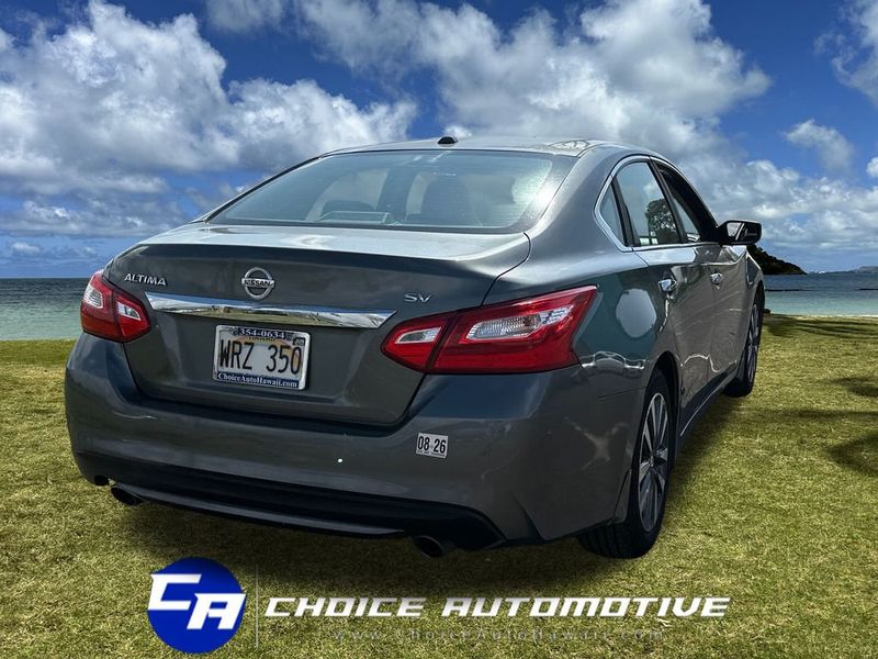 2017 Nissan Altima 2.5 SV - 22998387 - 7