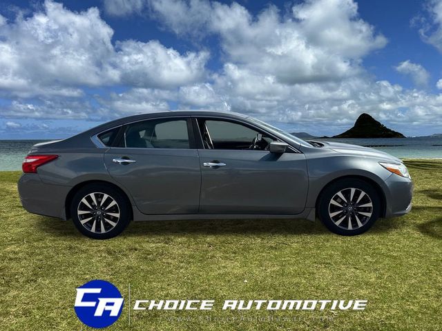 2017 Nissan Altima 2.5 SV - 22998387 - 8
