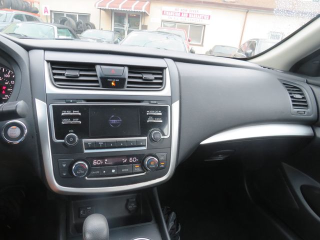 2017 Nissan Altima 2.5 SV - 23061744 - 12