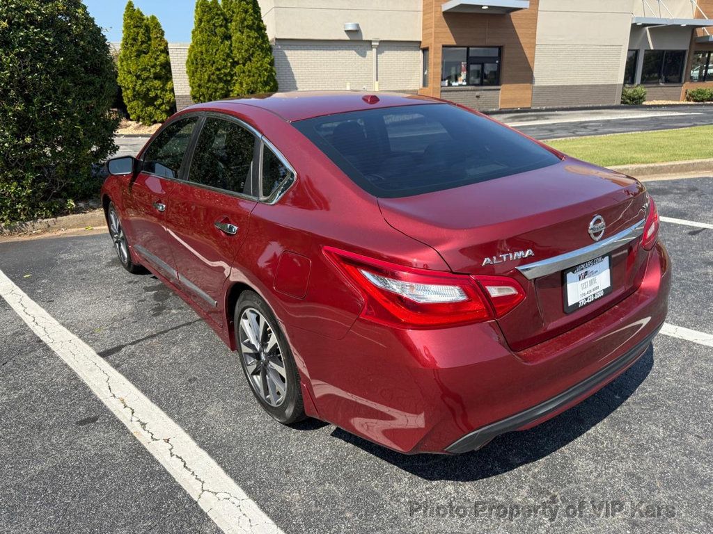 2017 Nissan Altima 2.5 SV photo 7