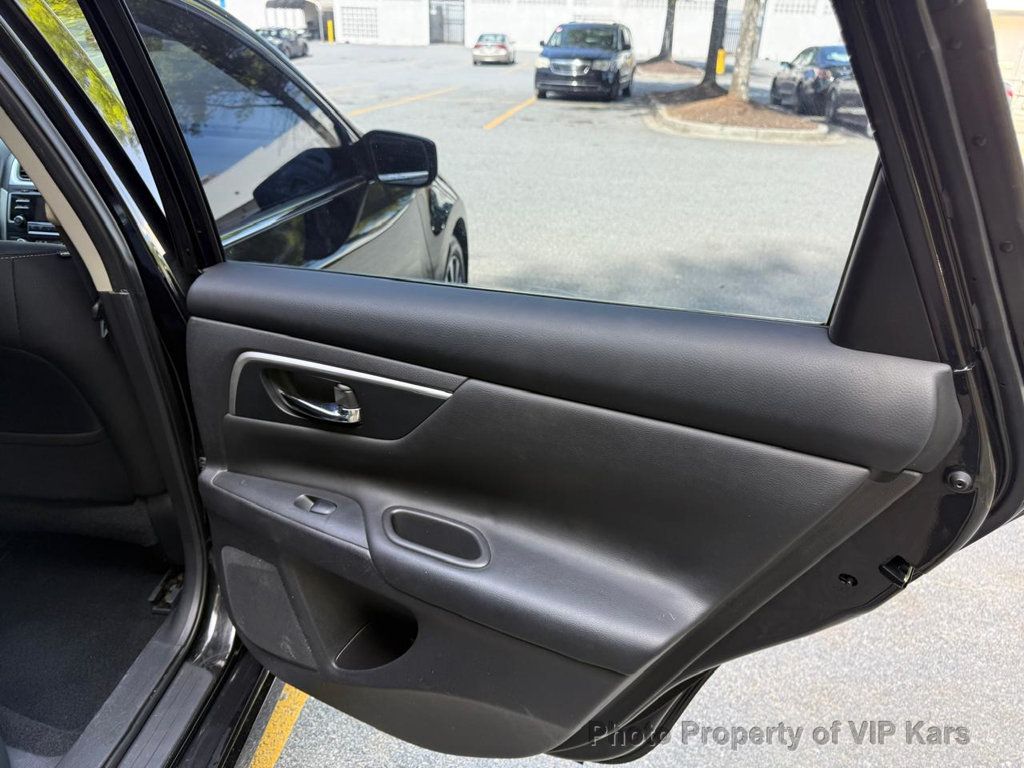 2017 Nissan Altima 2.5 SV - 23028490 - 9