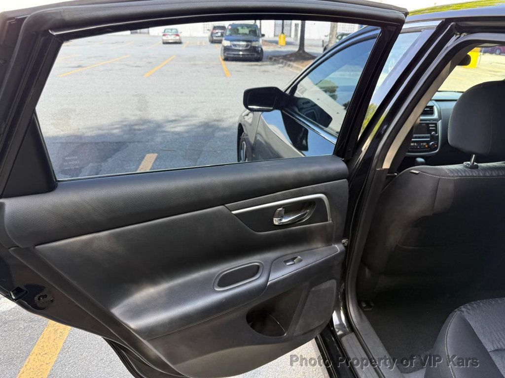 2017 Nissan Altima 2.5 SV - 23028490 - 10