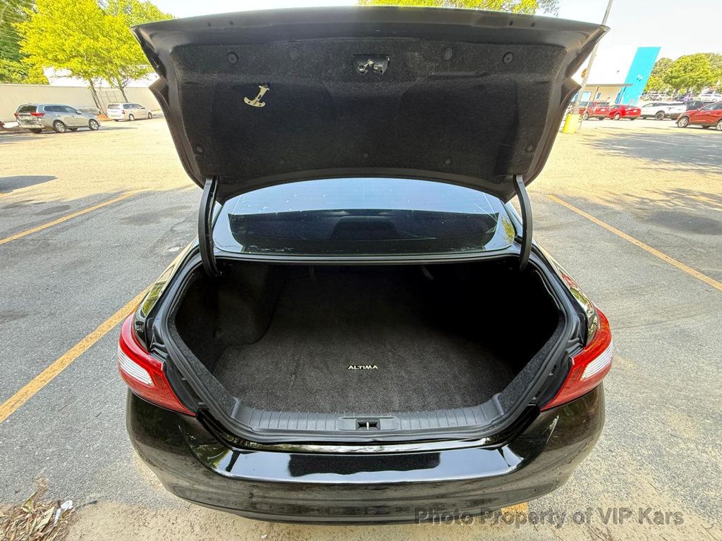 2017 Nissan Altima 2.5 SV - 23028490 - 20