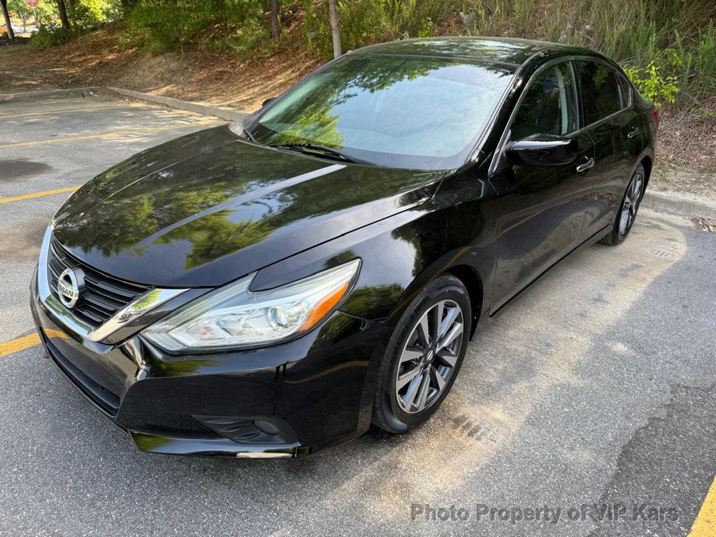 2017 Nissan Altima 2.5 SV - 23028490 - 22