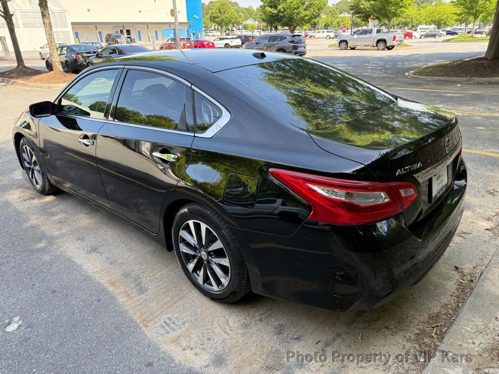 2017 Nissan Altima 2.5 SV - 23028490 - 6
