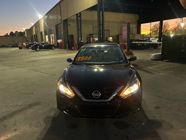 2017 Nissan Altima 2.5 SV - 22942437 - 1