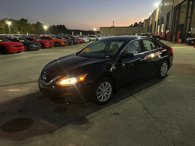 2017 Nissan Altima 2.5 SV - 22942437 - 2