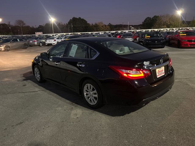 2017 Nissan Altima 2.5 SV - 22942437 - 5