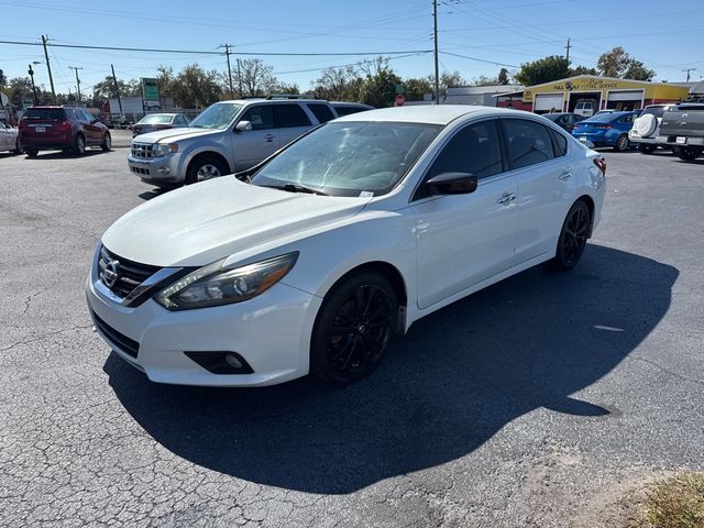 2017 Nissan Altima 2.5 SV - 22979038 - 3