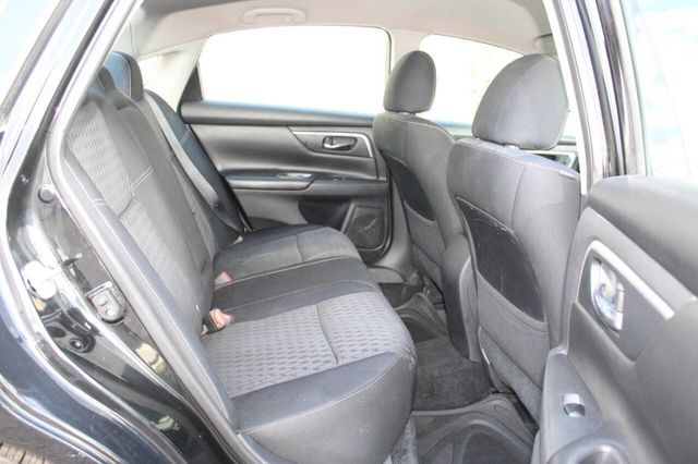 2017 Nissan Altima 2.5 SV - 22879656 - 14