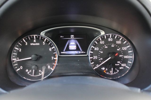 2017 Nissan Altima 2.5 SV - 22879656 - 17