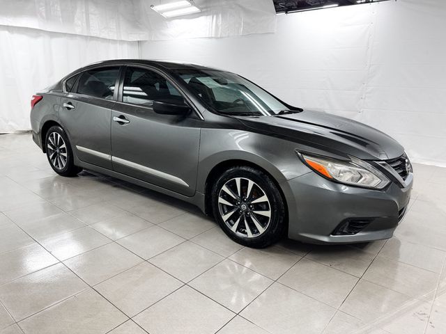 2017 Nissan Altima 2.5 SV - 22988874 - 7
