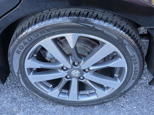 2017 Nissan Altima SR - 22982686 - 26
