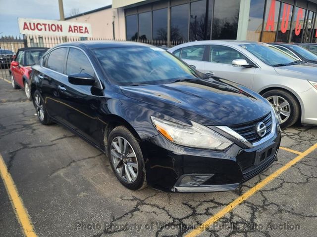 2017 Nissan Altima SV - 22771240 - 2