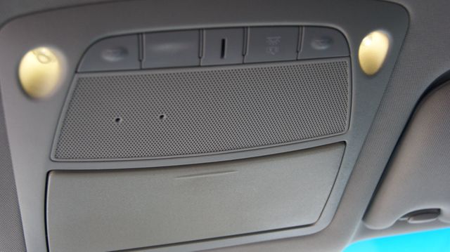 2017 Nissan Altima SR - Photo 16