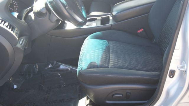 2017 Nissan Altima SR - Photo 19