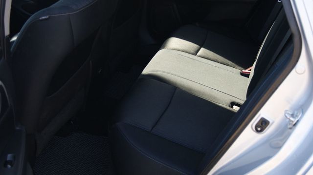 2017 Nissan Altima SR - Photo 25