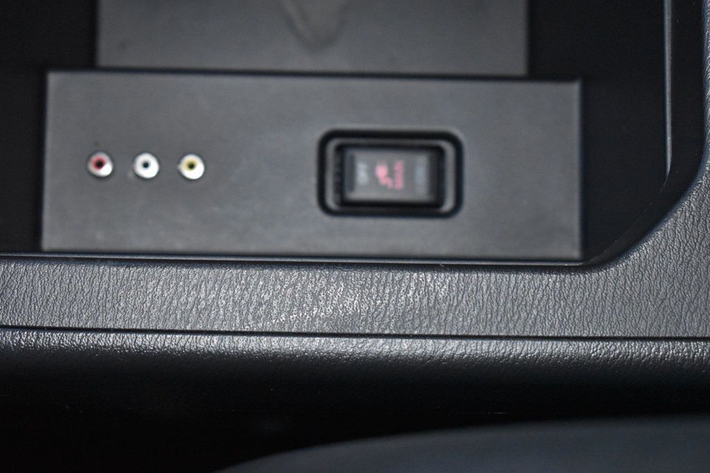 2017 Nissan Armada 4x2 Platinum - 22911640 - 45