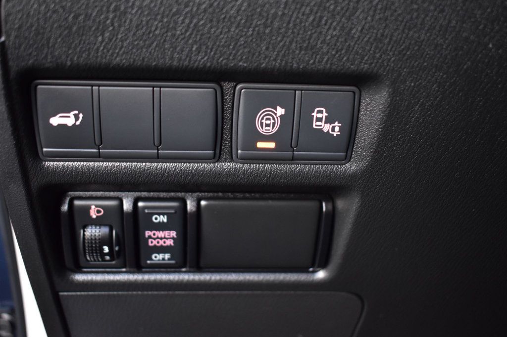 2017 Nissan Armada 4x2 Platinum - 22911640 - 46