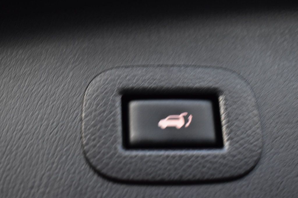 2017 Nissan Armada 4x2 Platinum - 22911640 - 48