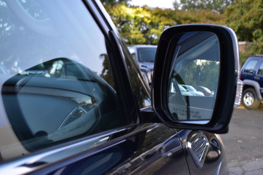 2017 Nissan Armada 4x2 Platinum - 22911640 - 59