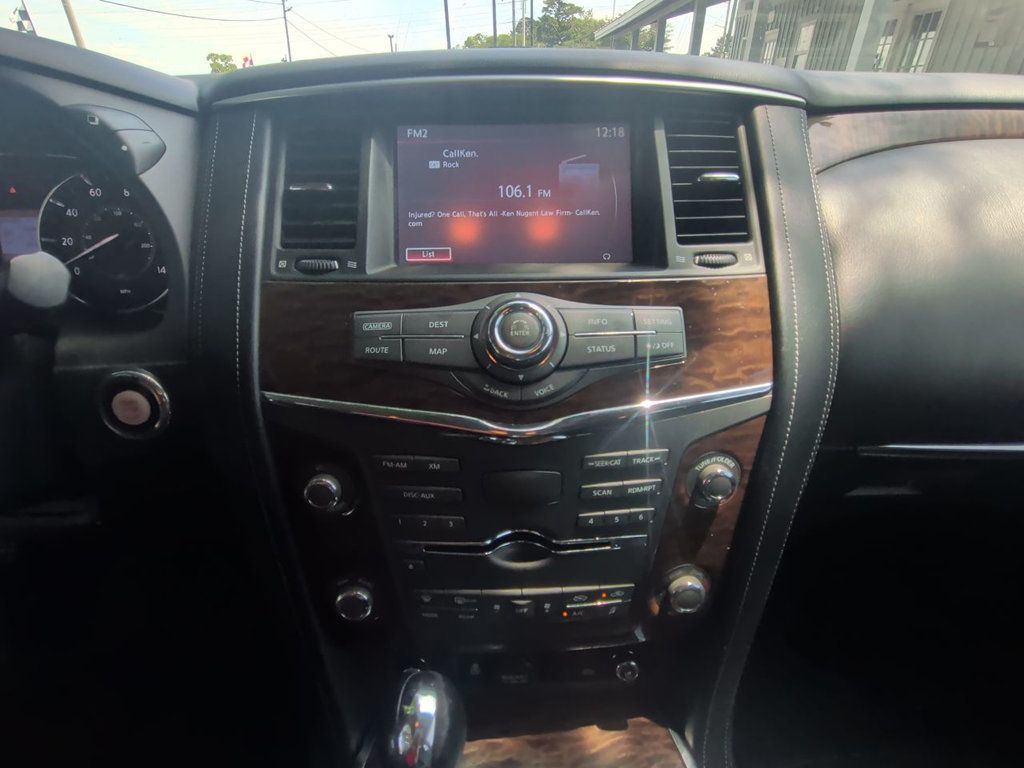 Nissan Armada 4x2 Platinum photo 17