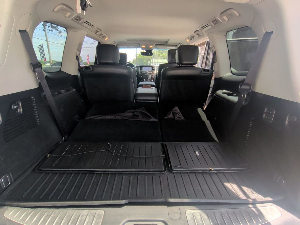 Nissan Armada 4x2 Platinum photo 25