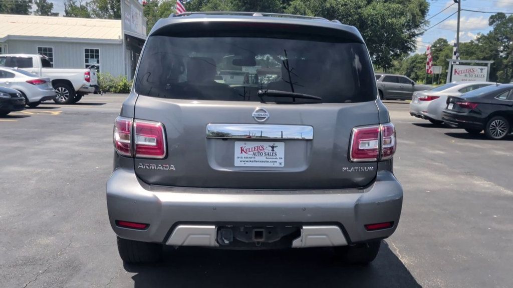 Nissan Armada 4x2 Platinum photo 7