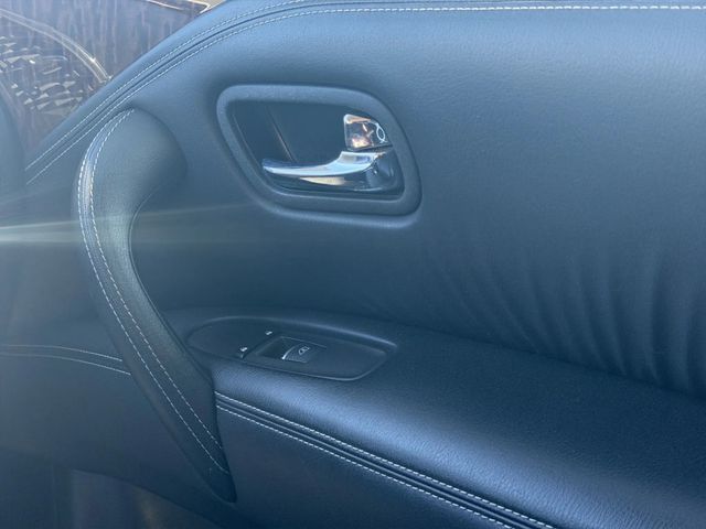 2017 Nissan Armada 4x2 Platinum - 23036144 - 18