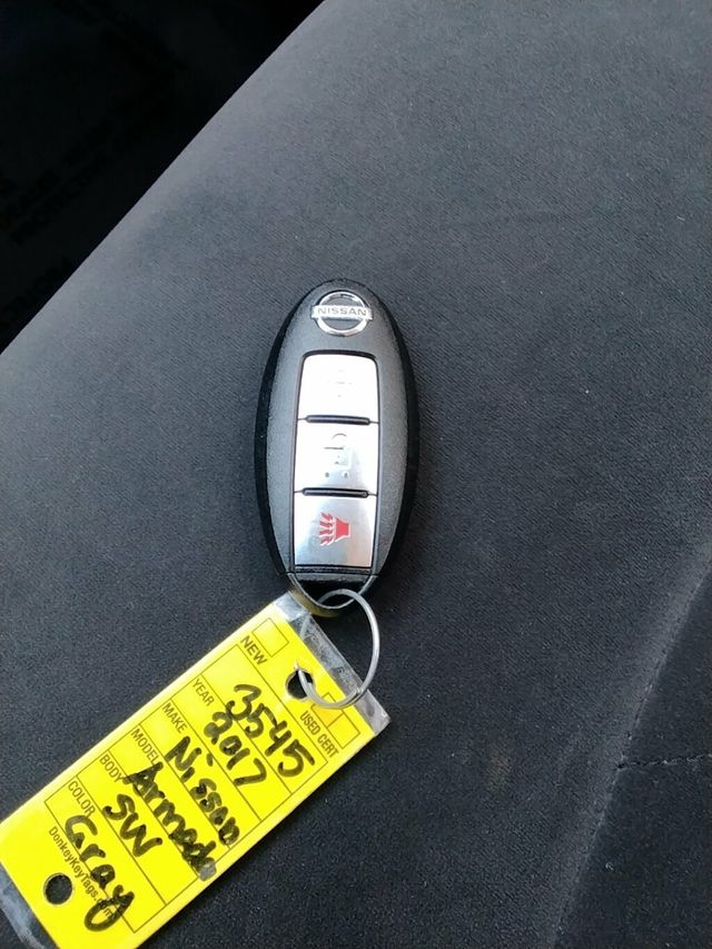 2017 Nissan Armada 4x2 SV - 23095076 - 29