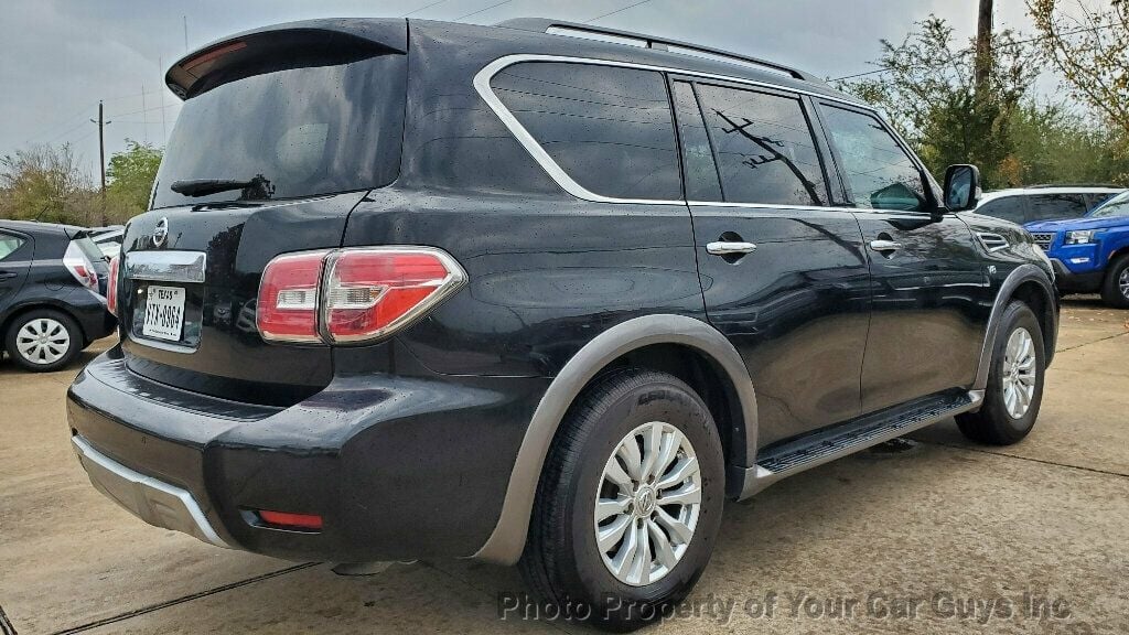 2017 Nissan Armada 4x2 SV - 22724726 - 10