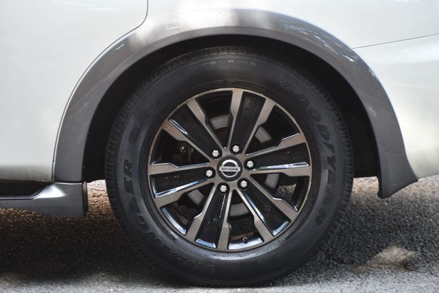 2017 Nissan Armada 4x4 Platinum - 22906288 - 9