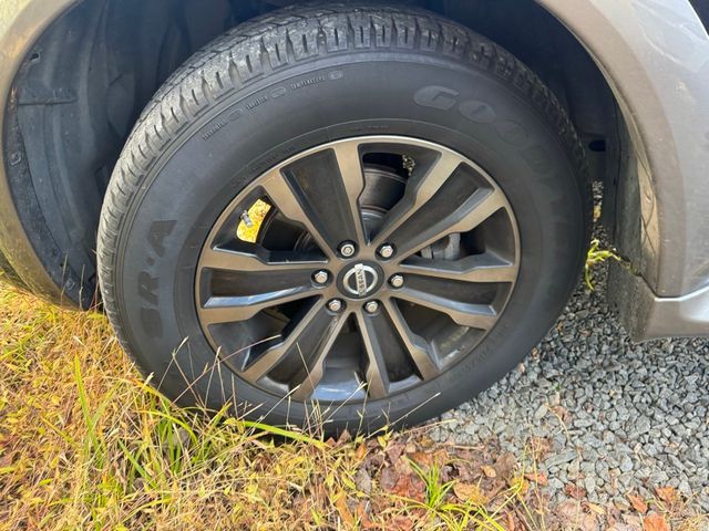 2017 Nissan Armada 4x4 Platinum - 22935566 - 22