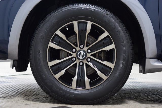 2017 Nissan Armada 4x4 Platinum - 22935566 - 28