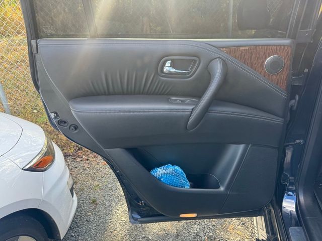 2017 Nissan Armada 4x4 Platinum - 22935566 - 6