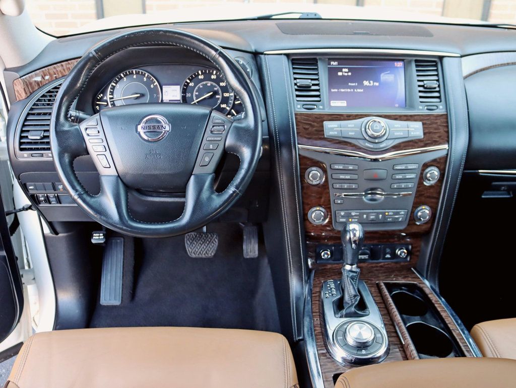 2017 Nissan Armada Platinum photo 11