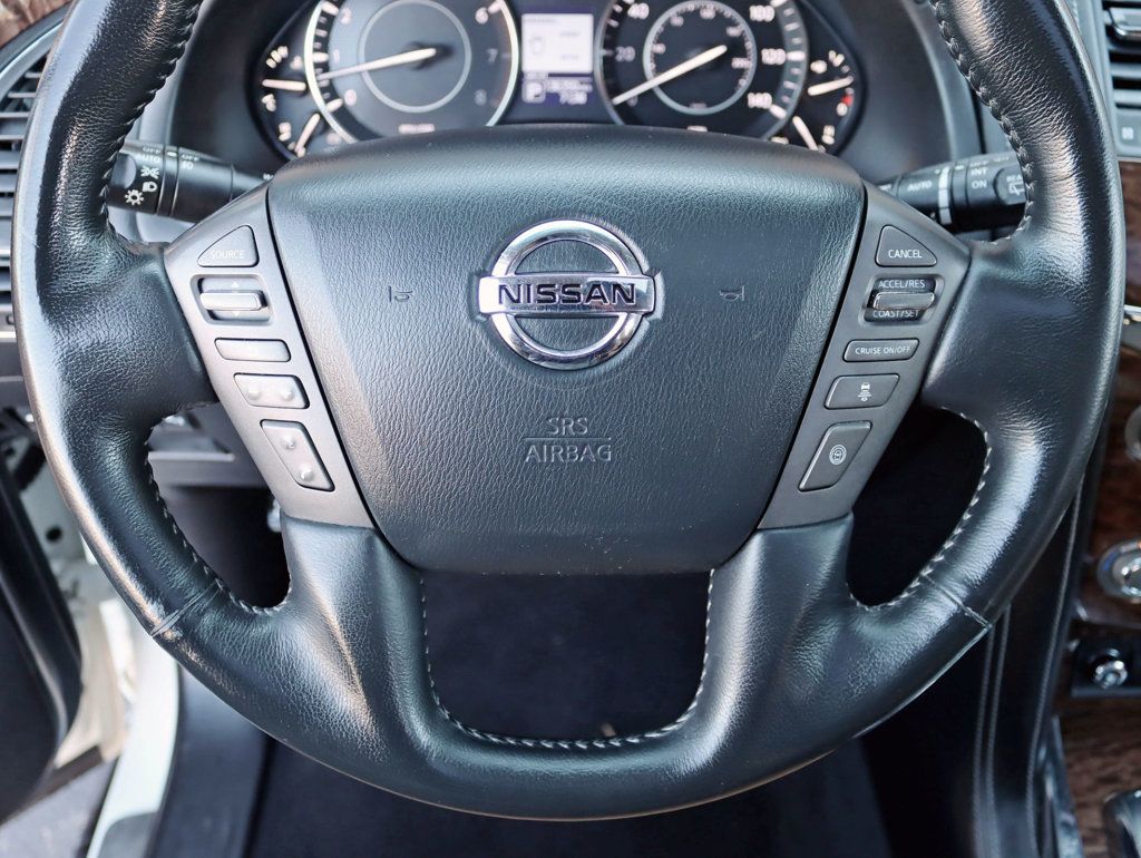 2017 Nissan Armada Platinum photo 13