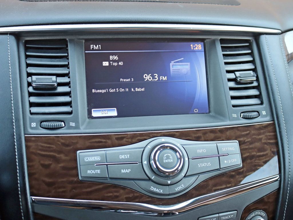 2017 Nissan Armada Platinum photo 19