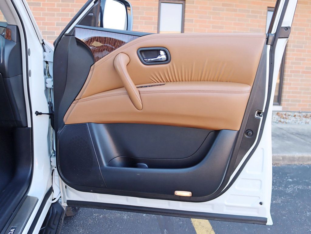 2017 Nissan Armada Platinum photo 32