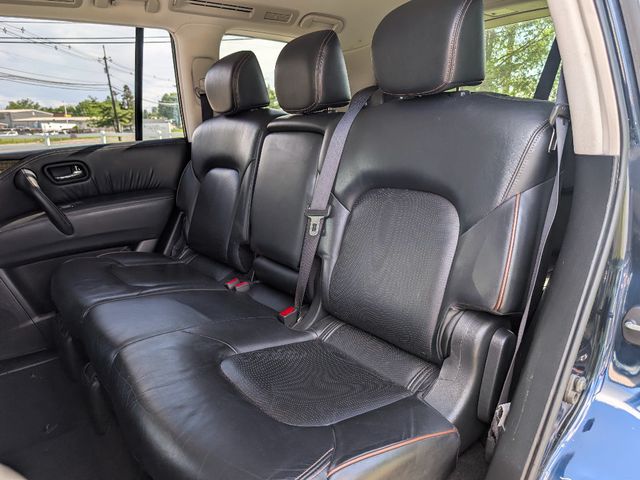 2017 Nissan Armada 4x4 Platinum - 23025645 - 17
