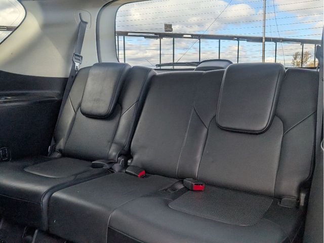 2017 Nissan Armada 4x4 SL - 22890306 - 17