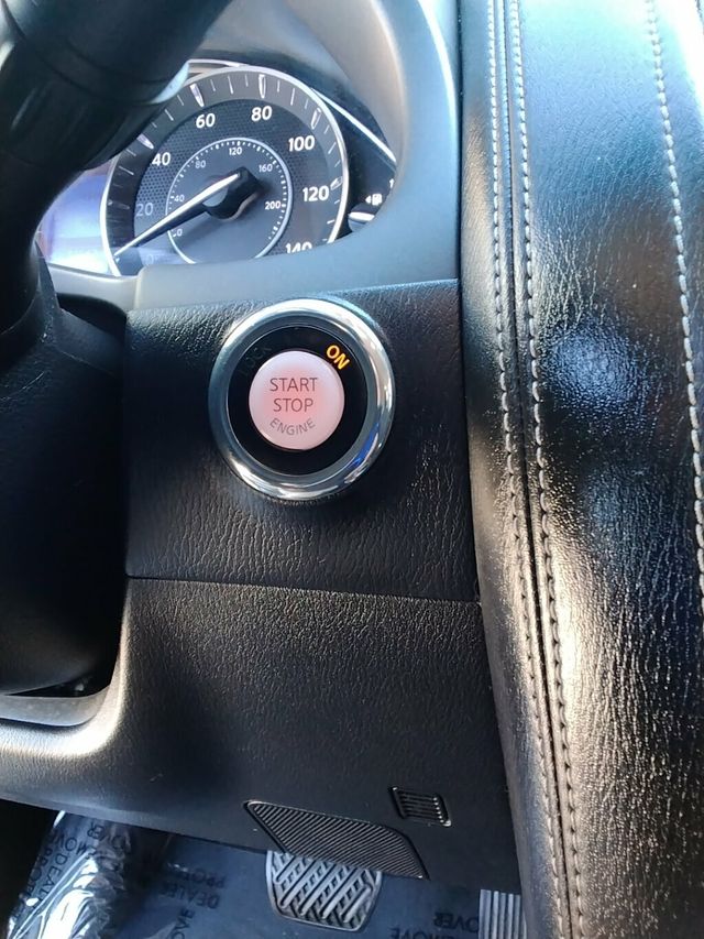 2017 Nissan Armada 4x4 SV - 23095076 - 30