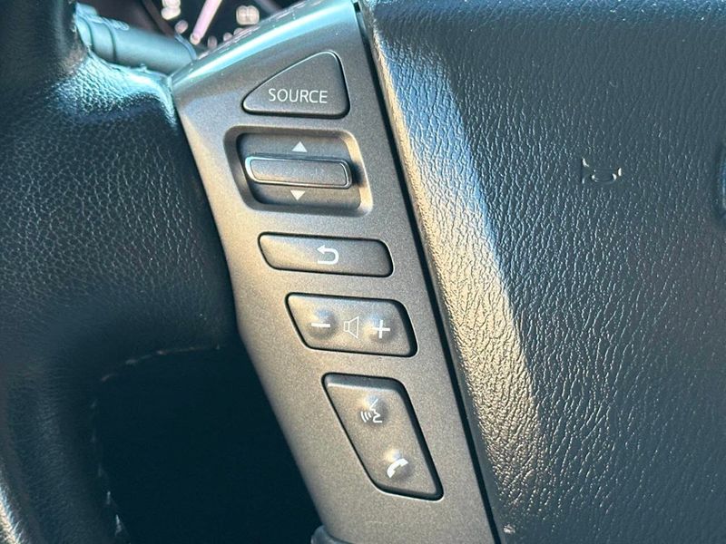 2017 Nissan Armada 4x4 SV - 22877595 - 35