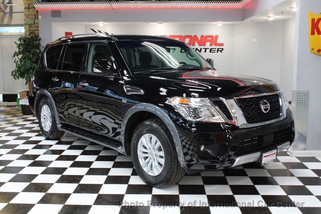 2017 Nissan Armada Fully loaded -Just serviced!  - 22328774 - 0