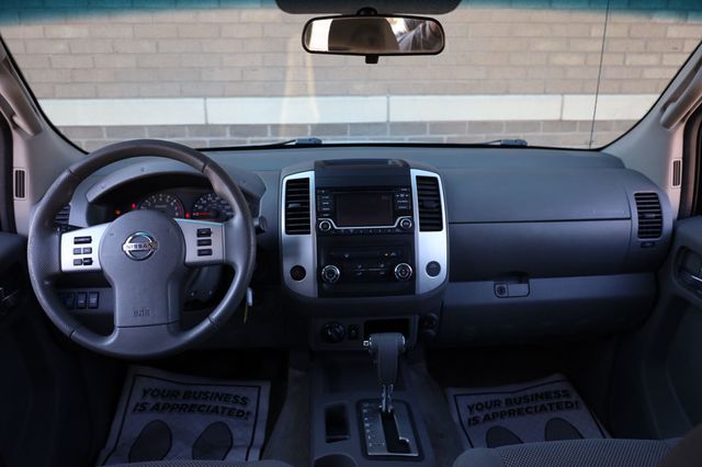 2017 Nissan Frontier  - 22925254 - 28