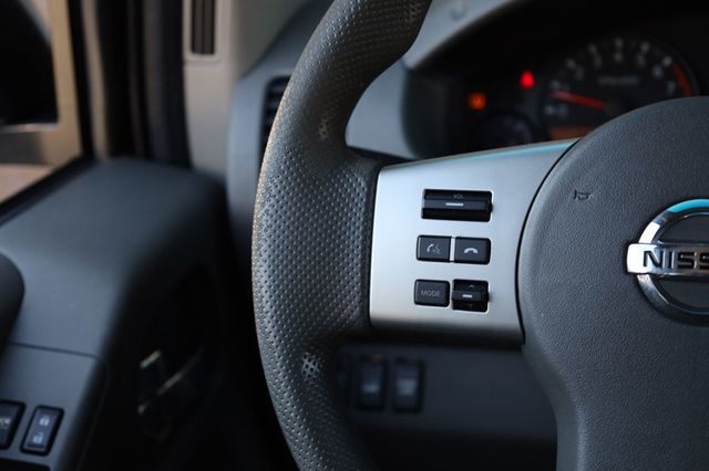 2017 Nissan Frontier  - 22925254 - 31