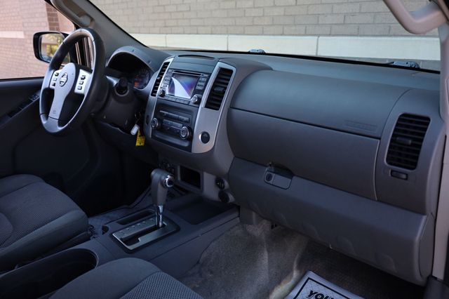 2017 Nissan Frontier 2017.5 Crew Cab 4x4 SV V6 Automatic - 22925254 - 27