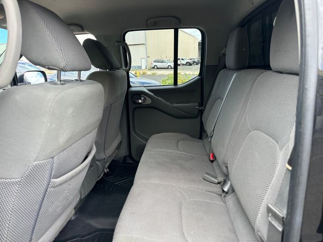 2017 Nissan Frontier Crew Cab 4x2 SV V6 Automatic - 23044678 - 14