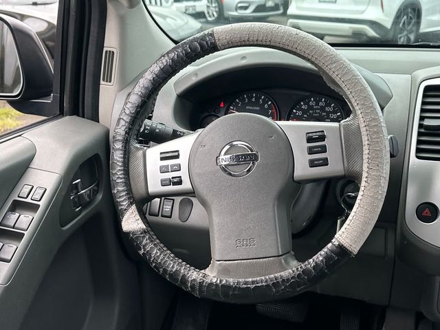 2017 Nissan Frontier Crew Cab 4x2 SV V6 Automatic - 23044678 - 17