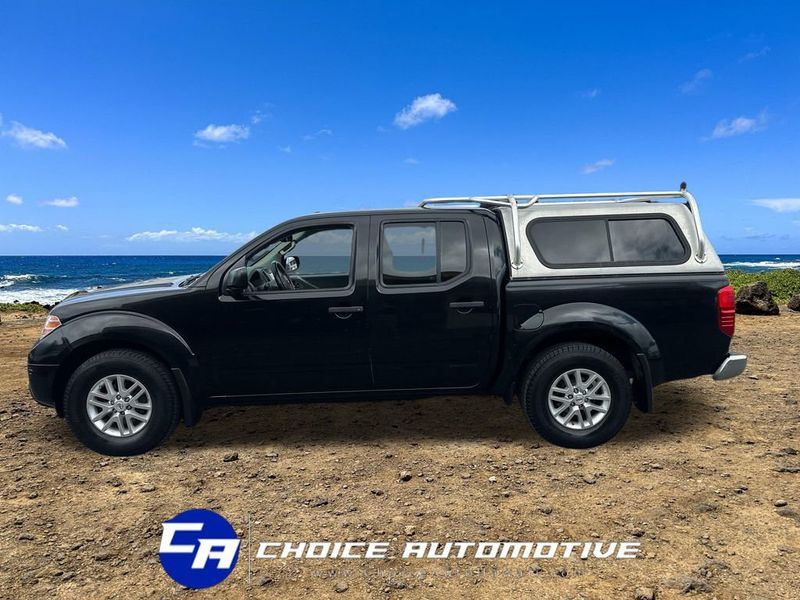 2017 Nissan Frontier Crew Cab 4x2 SV V6 Automatic - 23044678 - 2